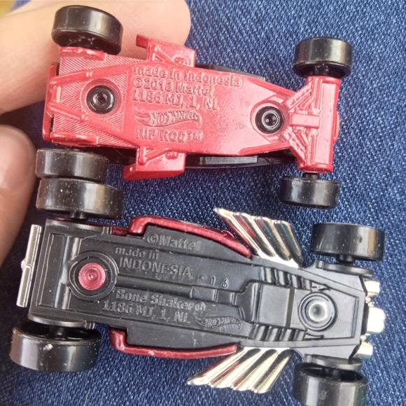 Bundle of 7 Hotwheels 80's 90's 2000's - Picture 6 of 6